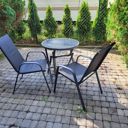 Pokoje Goscinne Akwatel Jastarnia Exteriör bild